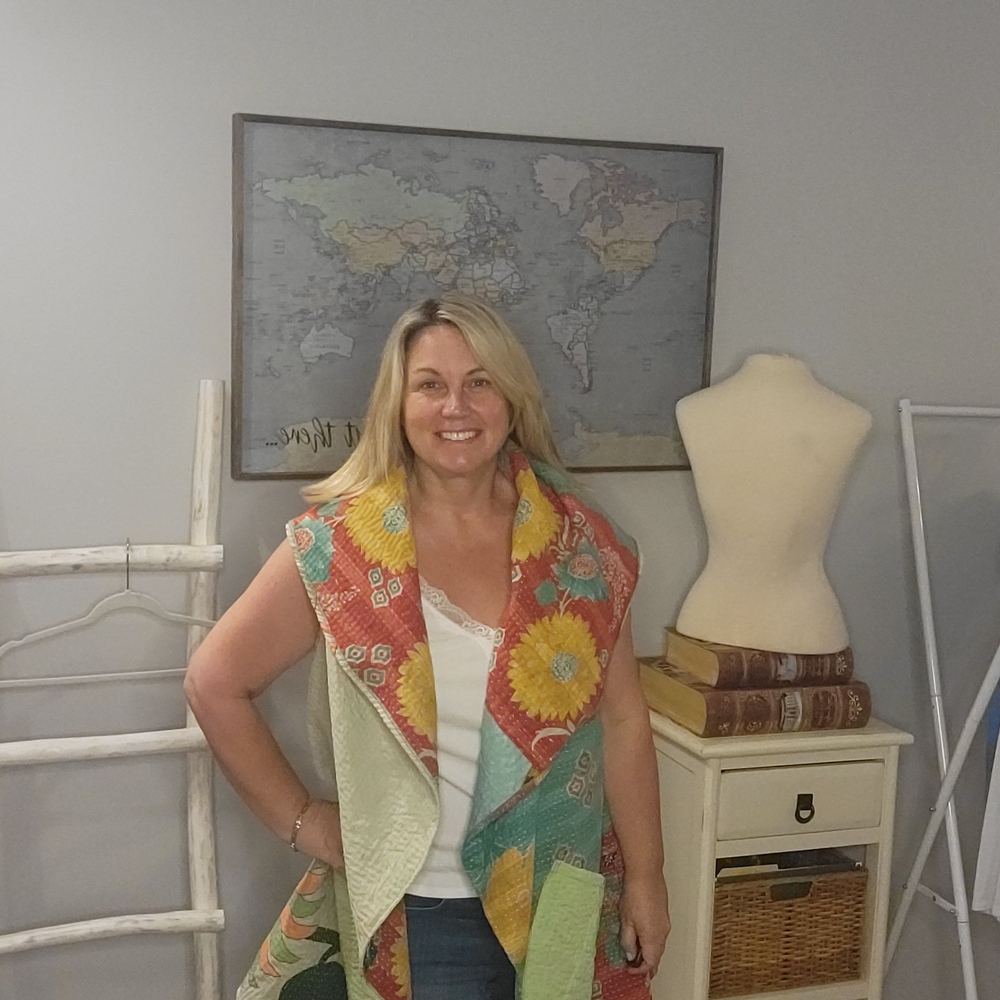 Colorful Patchwork Vest - Picture 6 of 8